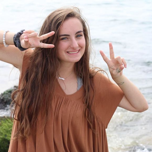 Meet your Posher, Fiona - Picture 1 of 1